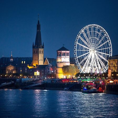 Renaissance Duesseldorf Hotel ภายนอก รูปภาพ