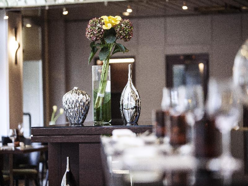 Renaissance Duesseldorf Hotel ภายนอก รูปภาพ
