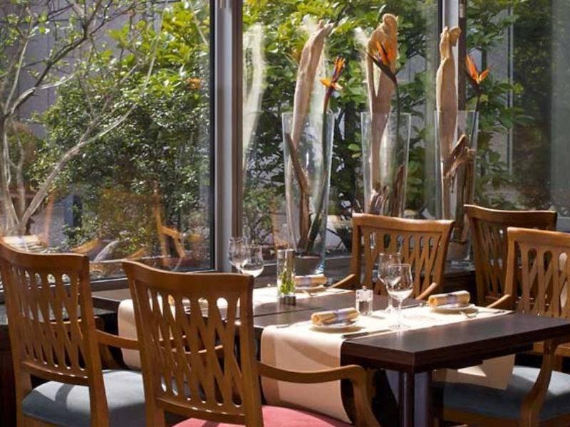Renaissance Duesseldorf Hotel ภายนอก รูปภาพ