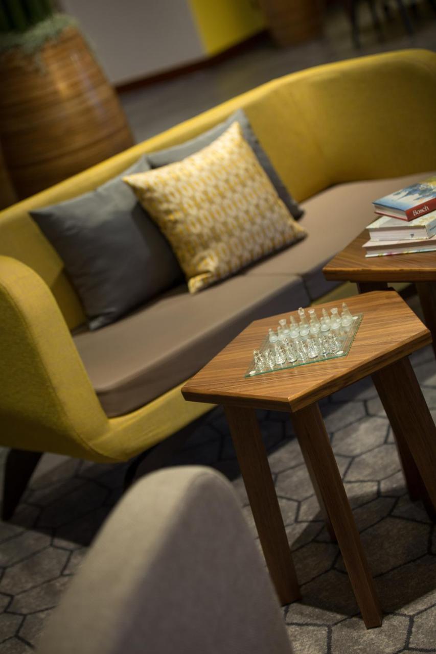 Renaissance Duesseldorf Hotel ภายนอก รูปภาพ