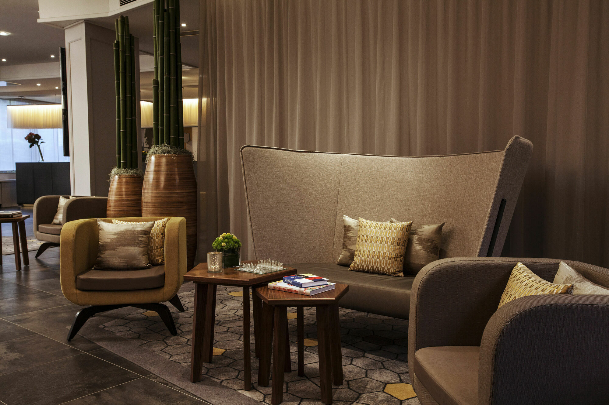 Renaissance Duesseldorf Hotel ภายนอก รูปภาพ